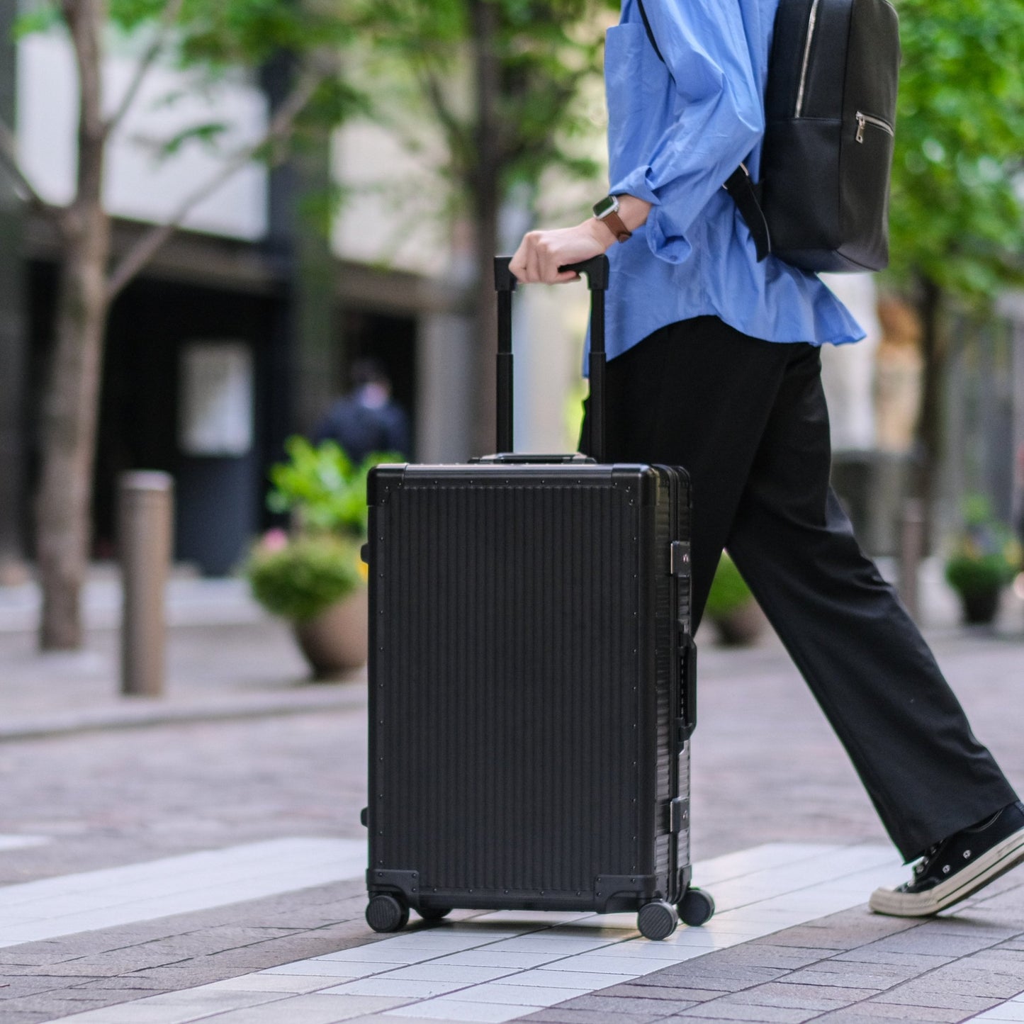 <NEW Model 6月中旬発送>Stripe Aluminum Suitcase(Black) - aucentic